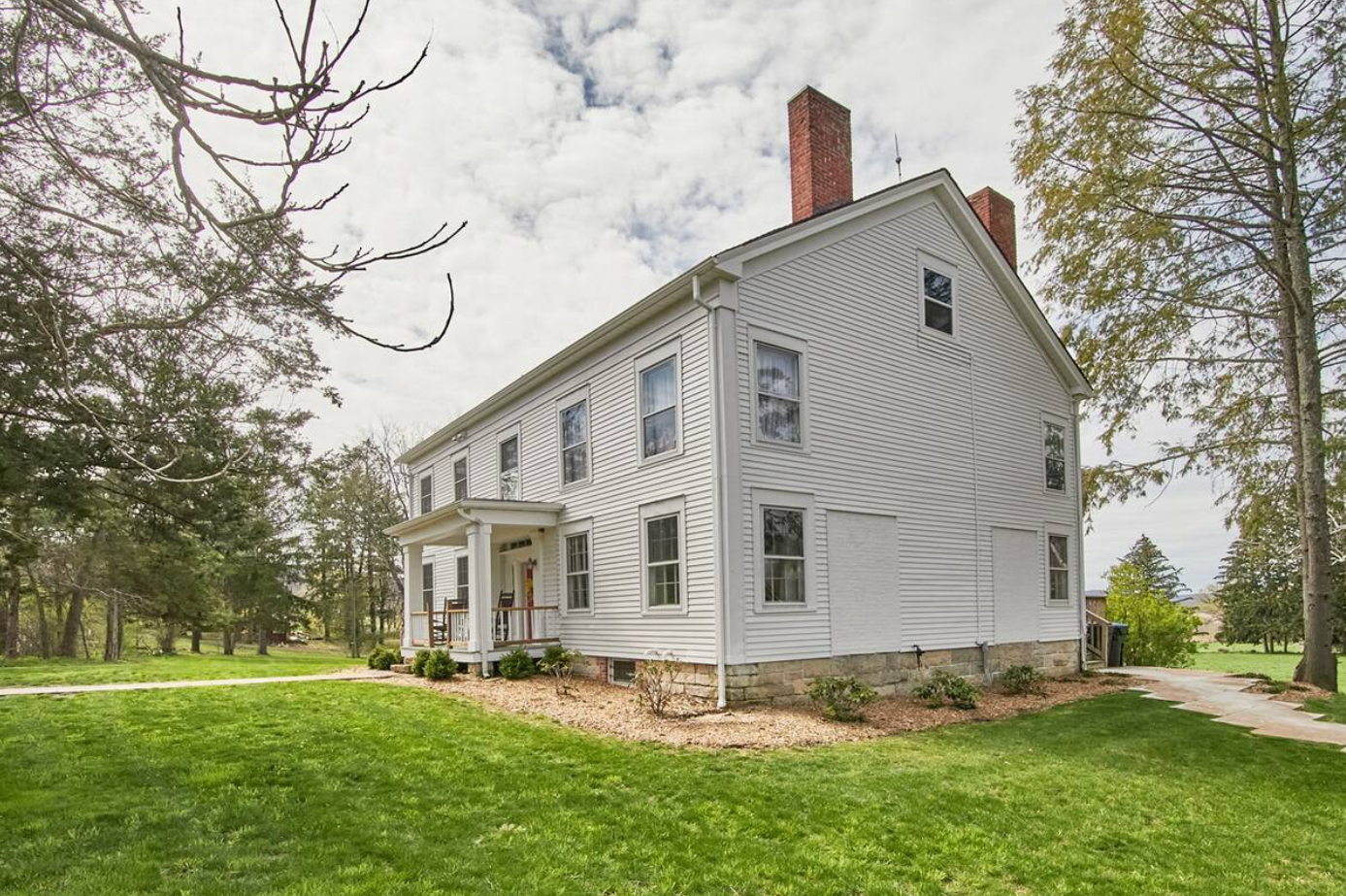 1841 Farmhouse, 1786 Cottage, 100 Acres